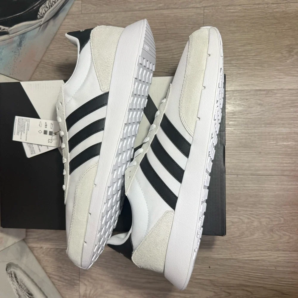 New Adidas Run 60s 2.0 Mens Shoes GX1739 White black Grey Sizes 8.5, 9, 9.5 - 13